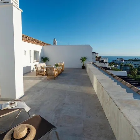 Official Playas Del Duque Apartment Marbella